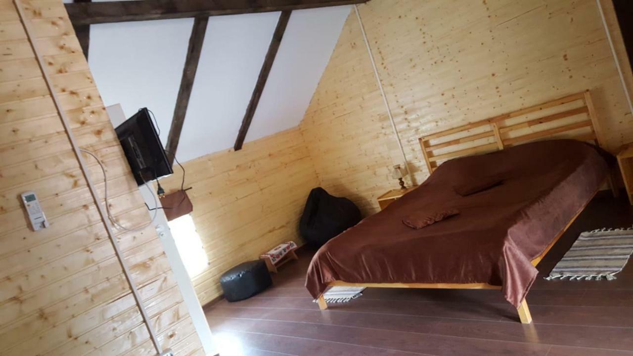 Casa De Oaspeti Dunarea La Cazane 두보바 외부 사진